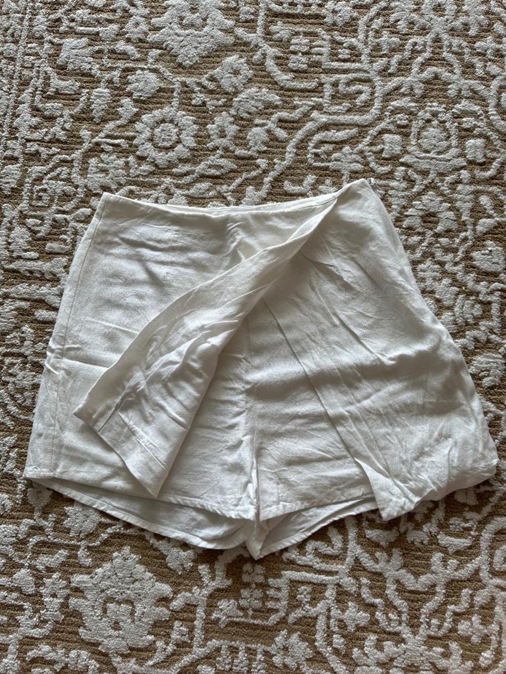 Lulus White Skort